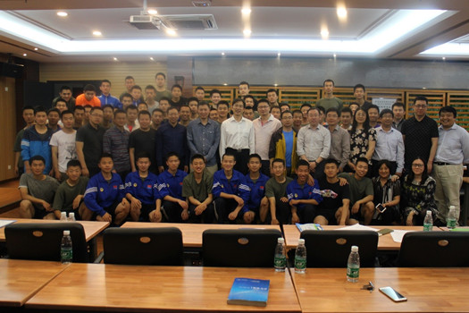 ��Ժ�ɰ����ҵѧ����̸��